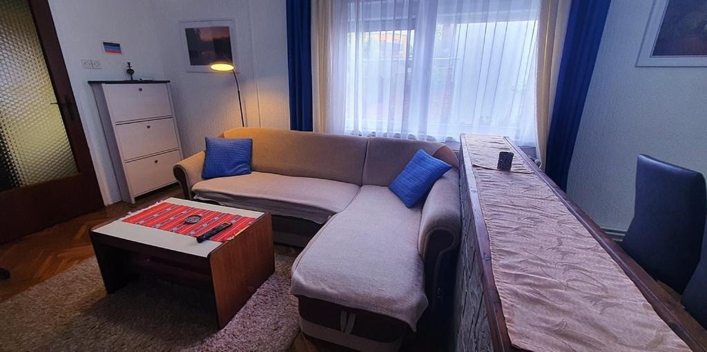 Apartman Ksenija Dakovo Ngoại thất bức ảnh